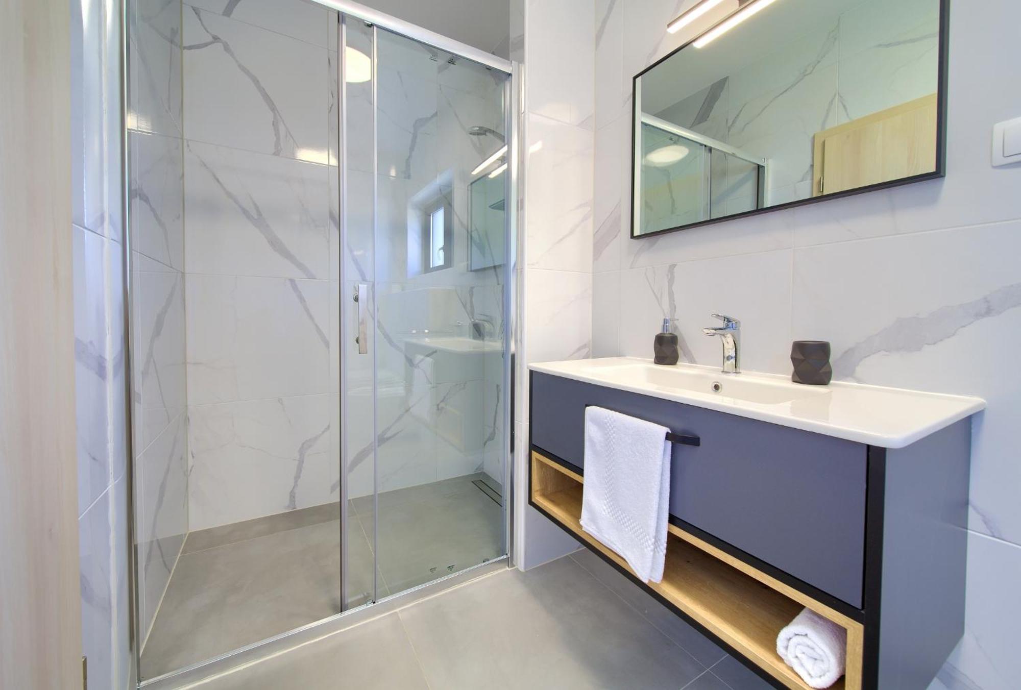 Apartments Paola & Karla With Pool Krk Town Room photo